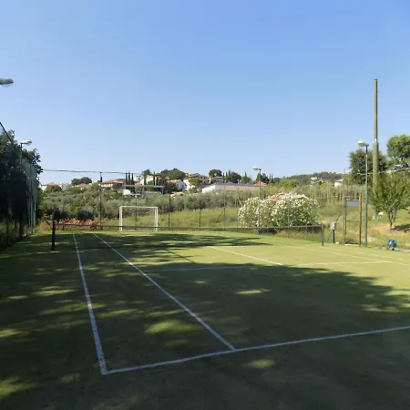 Scappo In Umbria, Nelle Vigne Narni