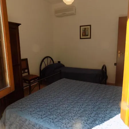Scappo In Umbria, Nelle Vigne * Нарни