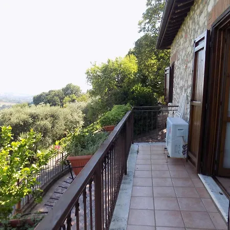 Appart hôtel Scappo In Umbria, Nelle Vigne *