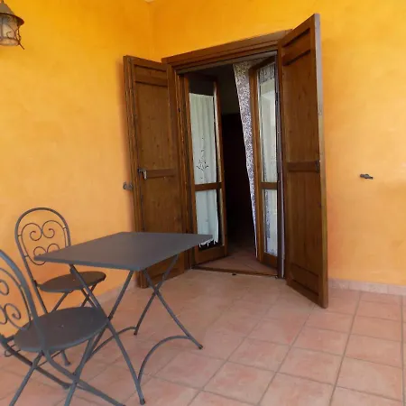 Scappo In Umbria, Nelle Vigne מלון דירות