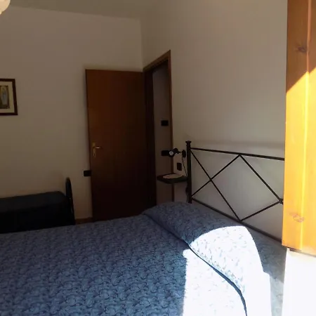 Scappo In Umbria, Nelle Vigne * Нарни